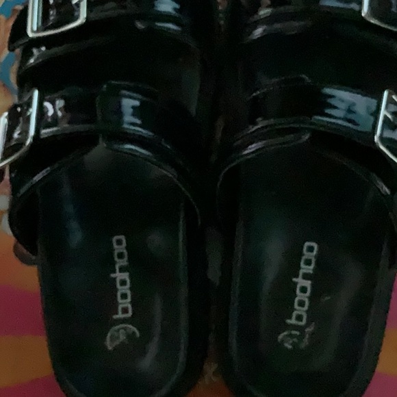 BooHoo Black Double Strap Sandals. Buckle Detail. Size 9. Patent straps - Picture 3 of 5